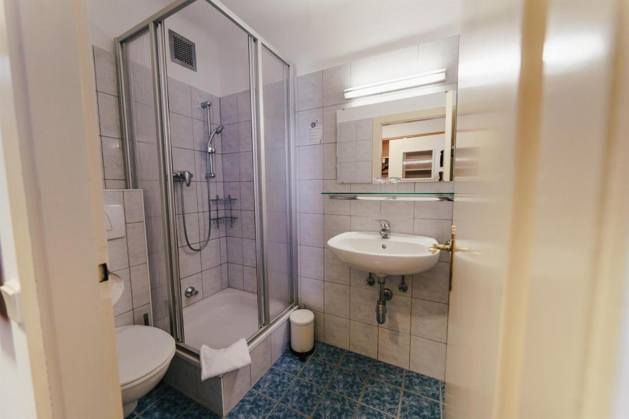 Готель Gaestehaus Frank Фельден-ам-Вертерзе Екстер'єр фото